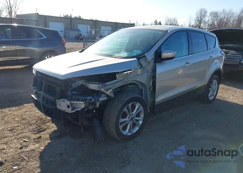 2017 Ford Escape Se z USA, uszkodzony, nr VIN 1FMCU9GD1HUC62561